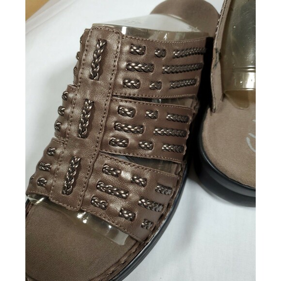 Clarks Patty Greece Bronze Size 11 braid 81482 slip on sandals New with box - Picture 7 of 8